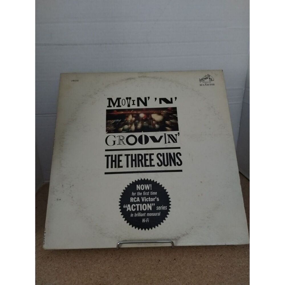 The Three Suns Movin' N Groovin' 1962 Jazz Pop LP Space Age RCA Victor LPM2532